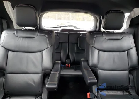 2022 Ford Explorer St z USA, uszkodzony, nr VIN 1FM5K8GC9NGA12589